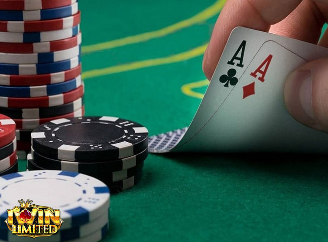 Có Nên Chơi Poker Online