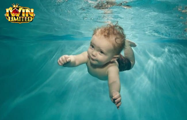 Mơ thấy con trai rơi xuống nước