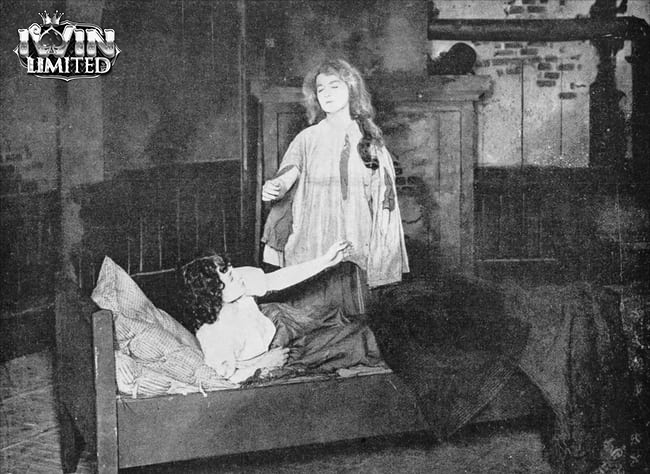 Nằm mơ thấy nói chuyện với người đã chết trên giường