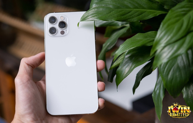 Các dòng iPhone tương thích phổ biến với iWin Club